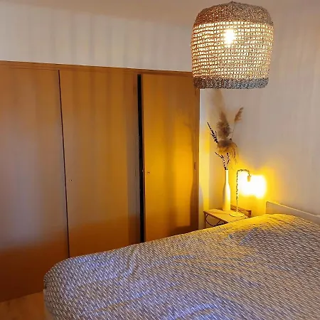 Vila Des Oliviers Le Petit Versailles *